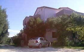 Apartments Maslina